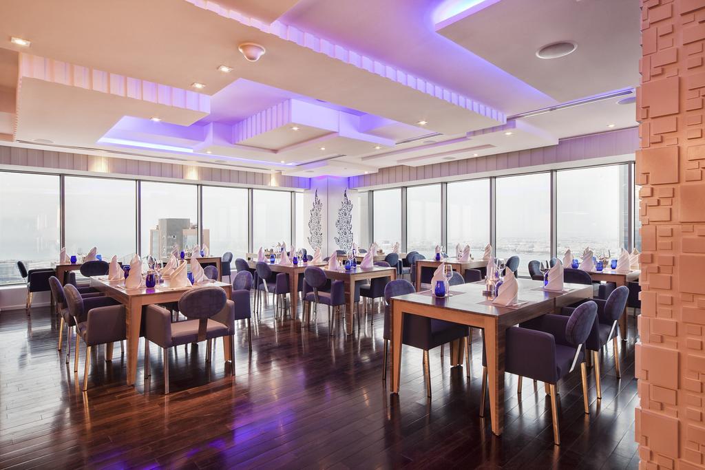 The Domain Bahrain Hotel And Spa - Adults Friendly 16 Years Plus Al Manamah Esterno foto The 360° Restaurant